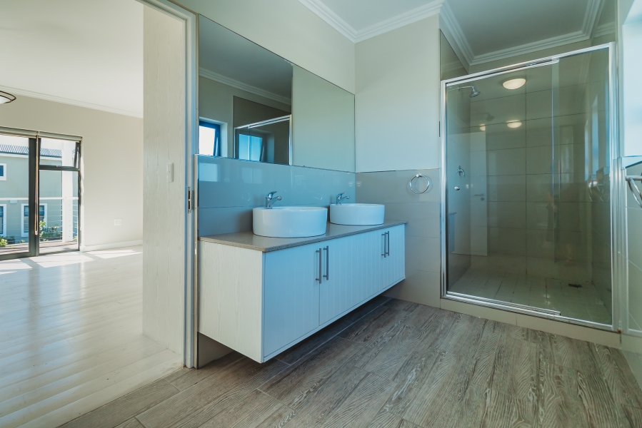 3 Bedroom Property for Sale in Kraaibosch Country Estate Western Cape